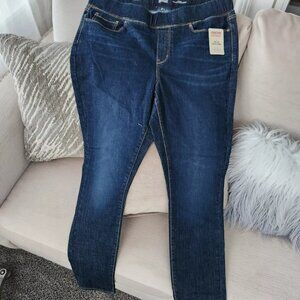 NWT Levi's Signature Womans 16 29" inseam jeggings denim jeans